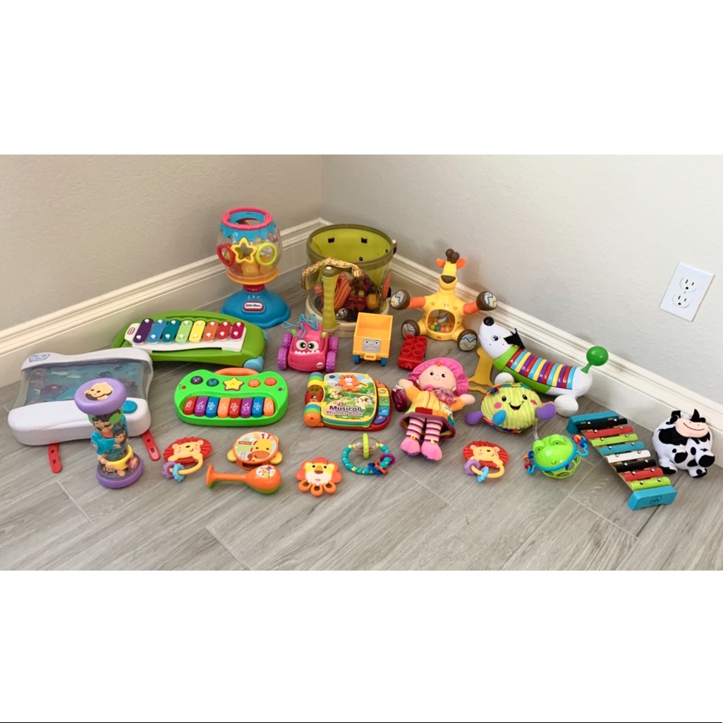 Huge Lot Of Baby Toys Vtech And Other Brands
